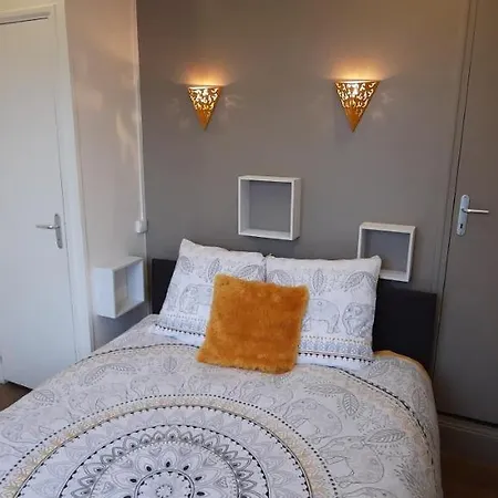 アパート Appt Cosy Du Petit Bois - Hyper Centre - Proximite Place Ducale *