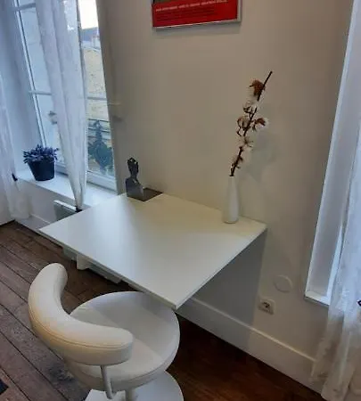 Appt Cosy Du Petit Bois - Hyper Centre - Proximite Place Ducale アパート *
